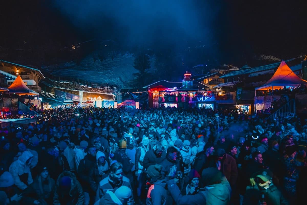 Rave on Snow Festival